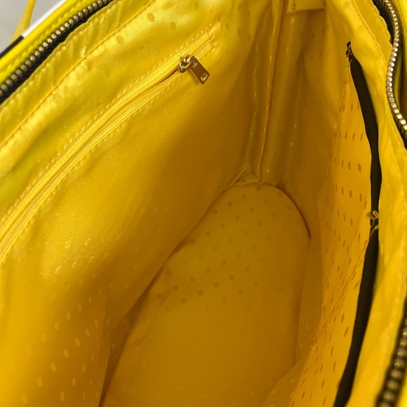 Disney Minnie Mouse Signature Collection Yellow Bow Black White Dot Tote NWT - Picture 16 of 16